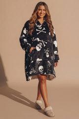 Black Skull Oversized Hug & Snug Blanket Hoodie - Pety