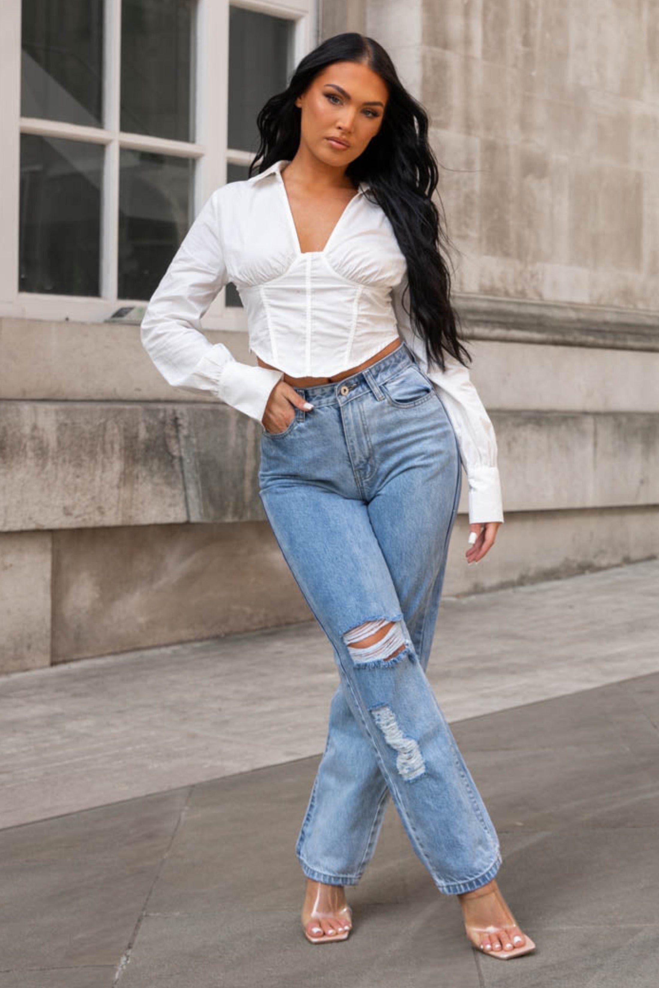 Blue Light Wash Distressed Denim Mom Jeans Jeans Femme Luxe UK